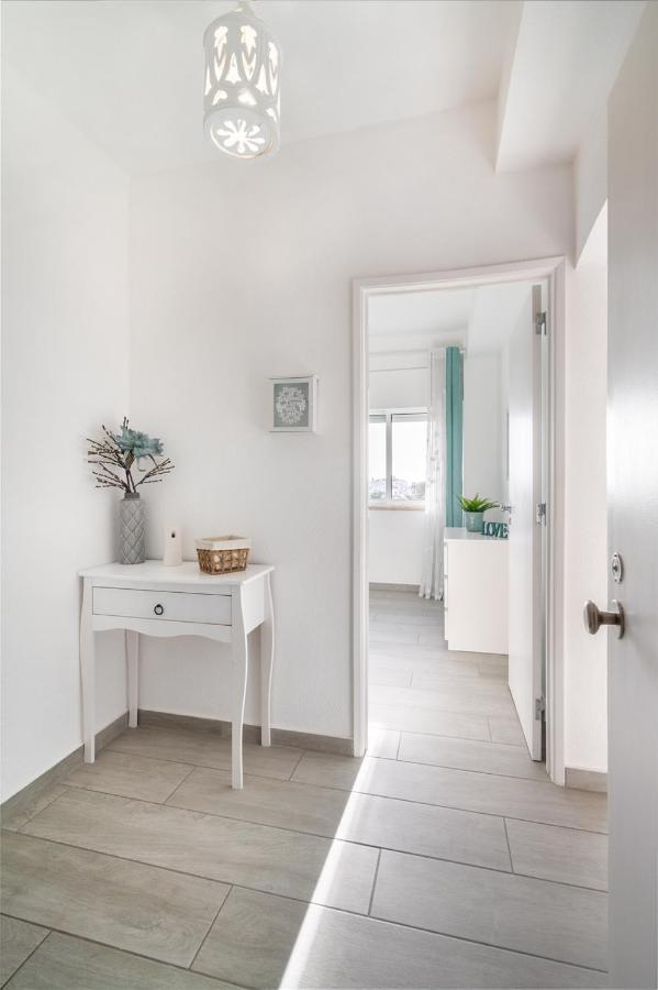 Apartamento Cor Do Mar - Sunny, Clean And Spacious Apartment With Sea View, In Alvor - Very Close Walking Distance To The Beach And Alvor Village Buitenkant foto